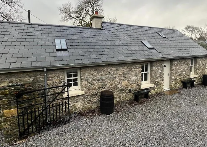 Casa de Férias Newly Renovated Stone Located 2.5 Miles From Killarney Town